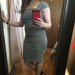 WHBM instantly slimming pattern dress size 0